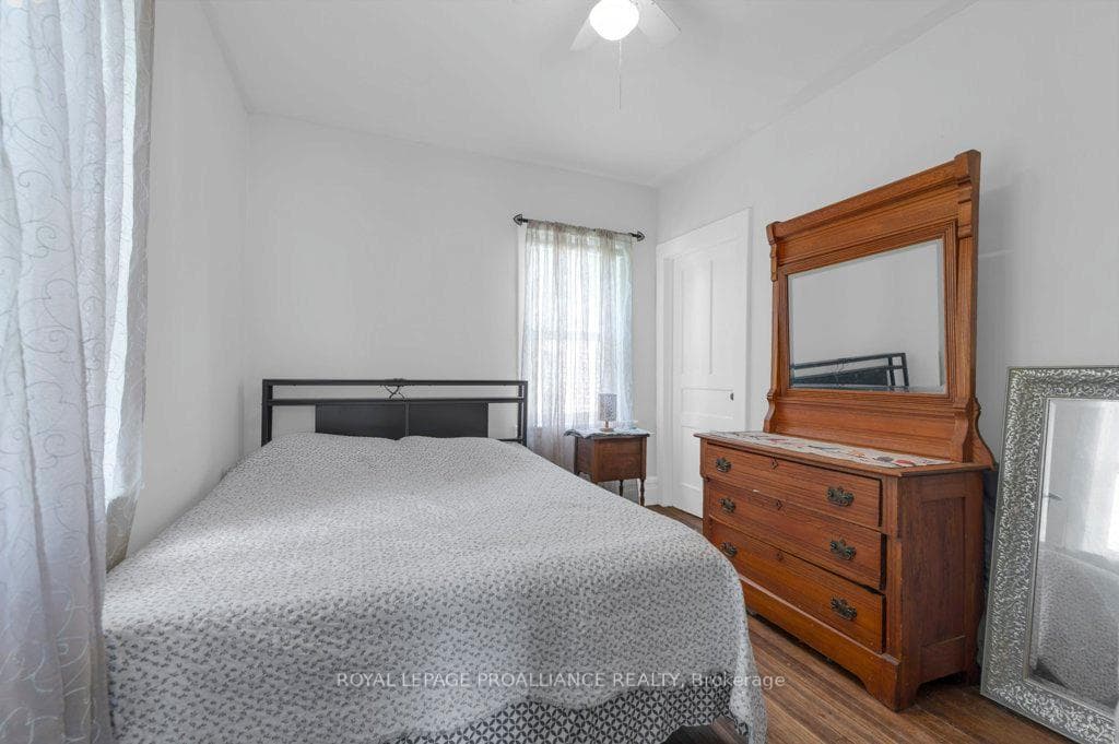 55 St James Street photo 16