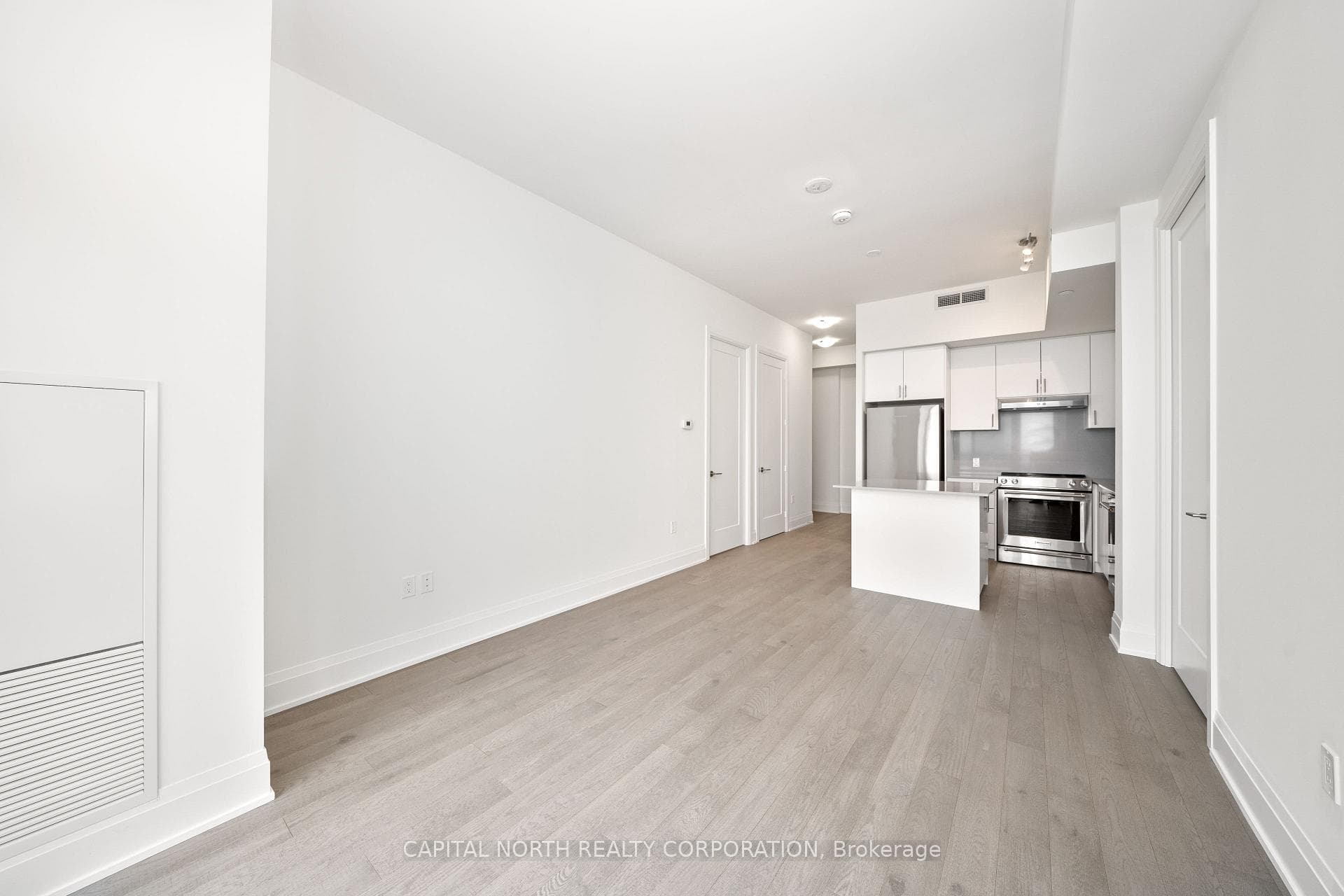 9000 Jane Street Unit PH 101 photo 14