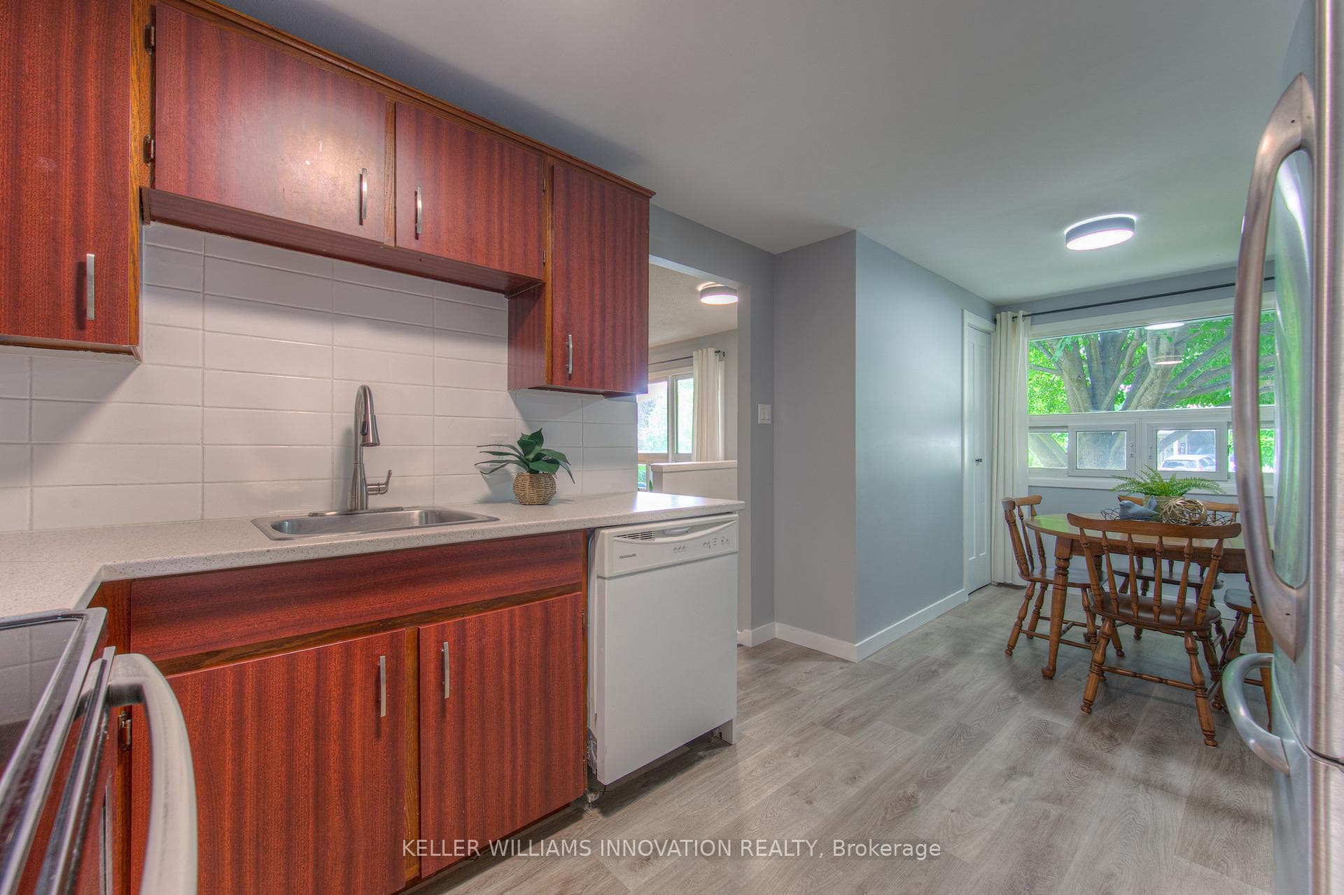 133 Christopher Drive photo 8