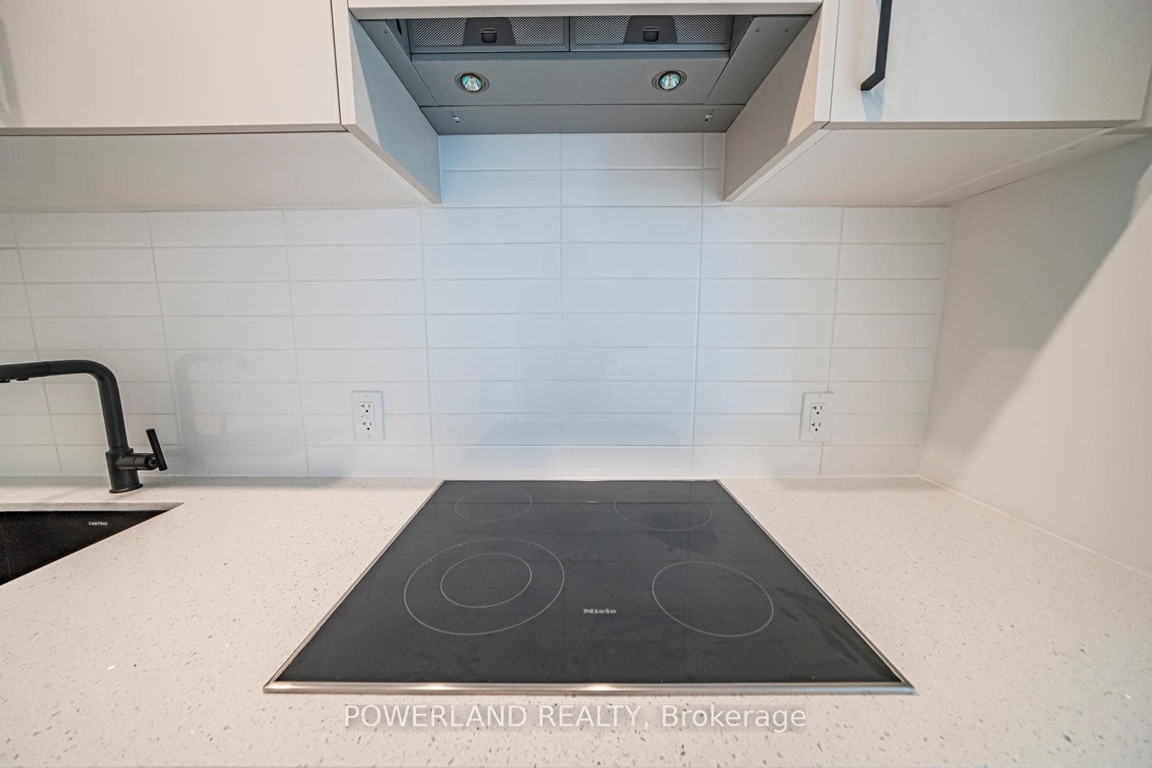 1 Quarrington Lane Unit 3005 photo 17