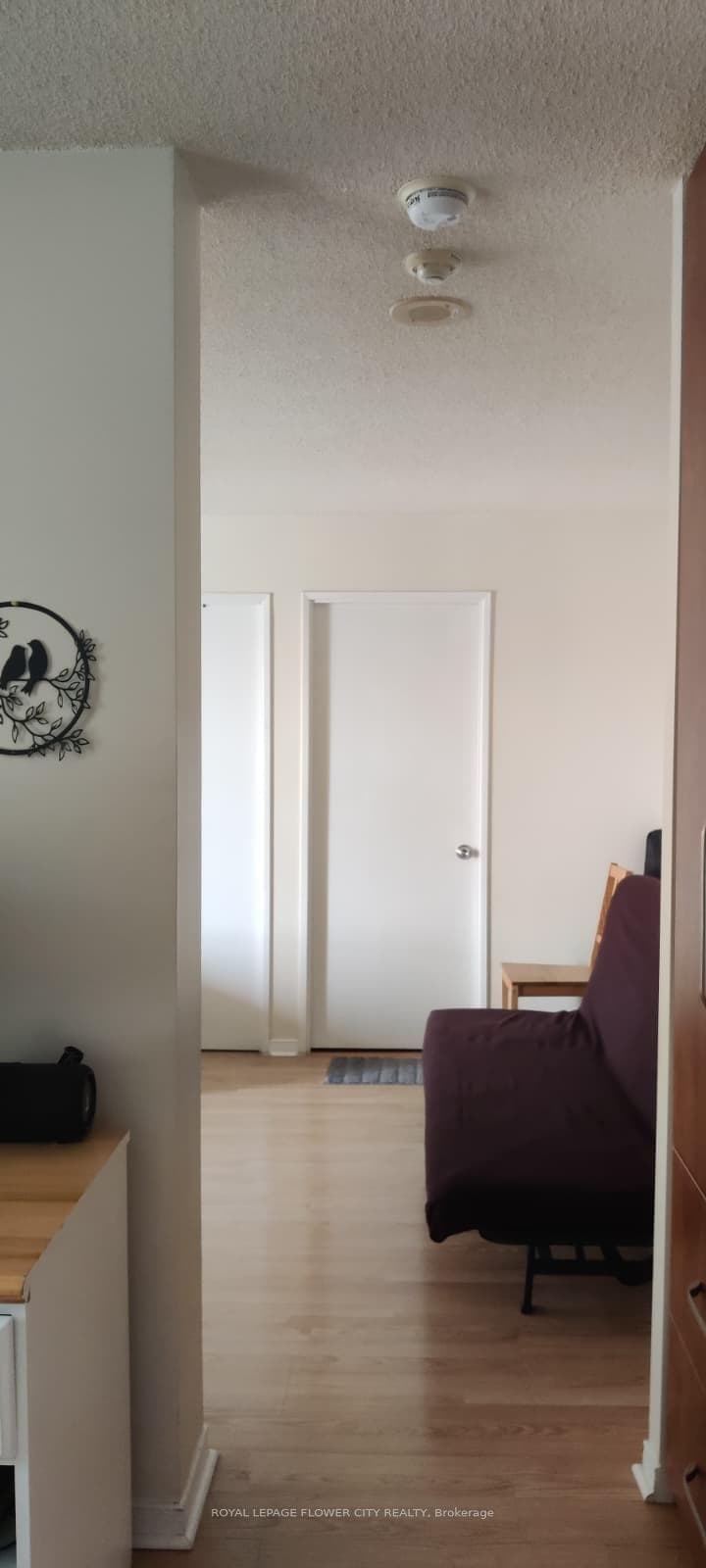 145 Hillcrest Avenue Unit 816 photo 2