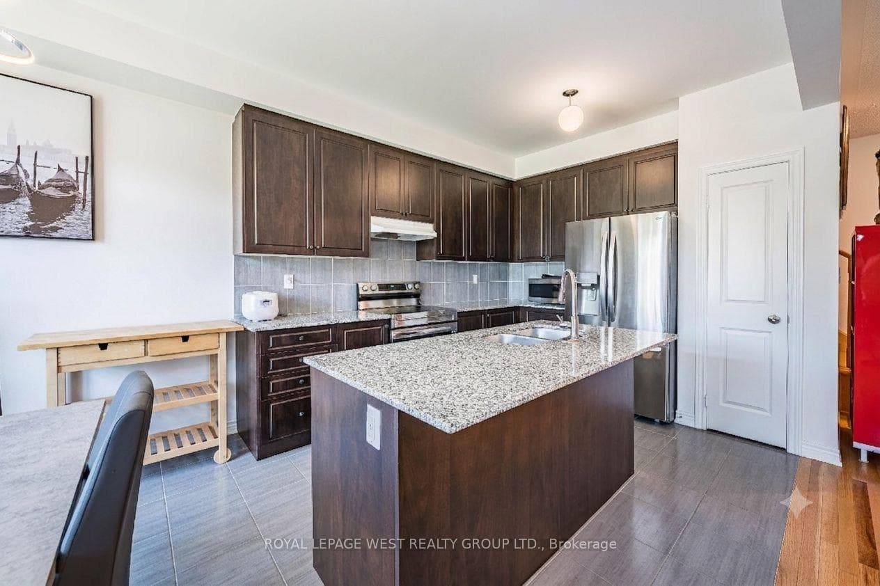 1278 Aquarius Trail photo 4
