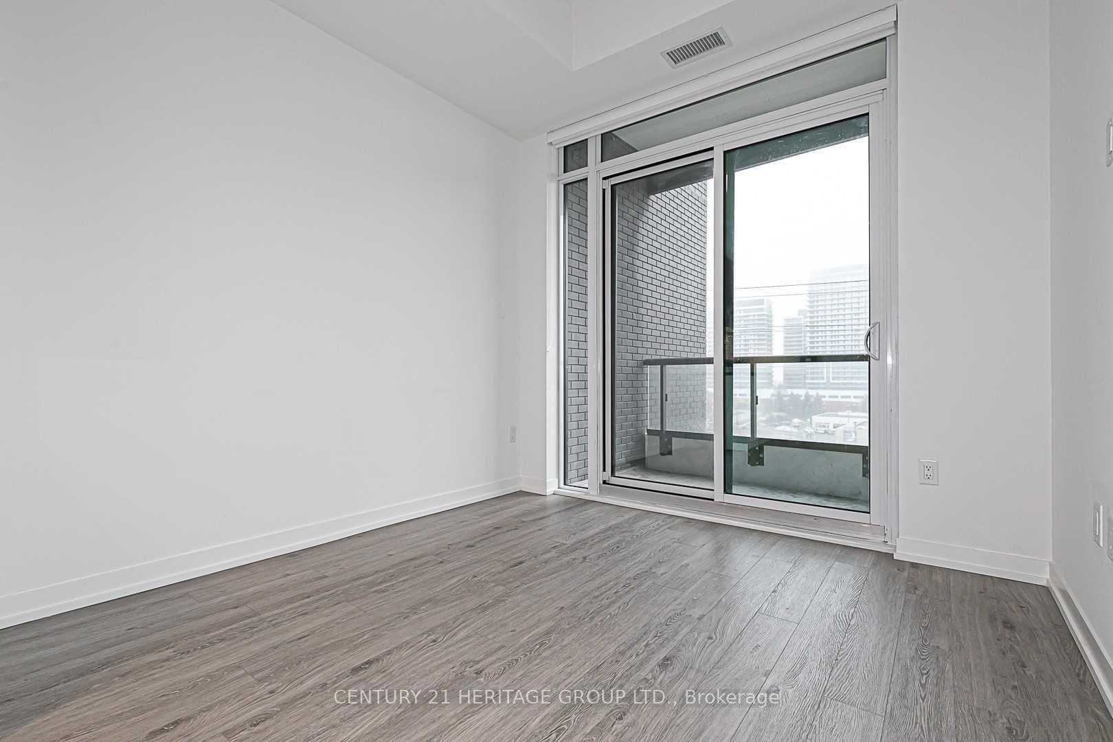 8868 Yonge Street Unit 712E photo 7