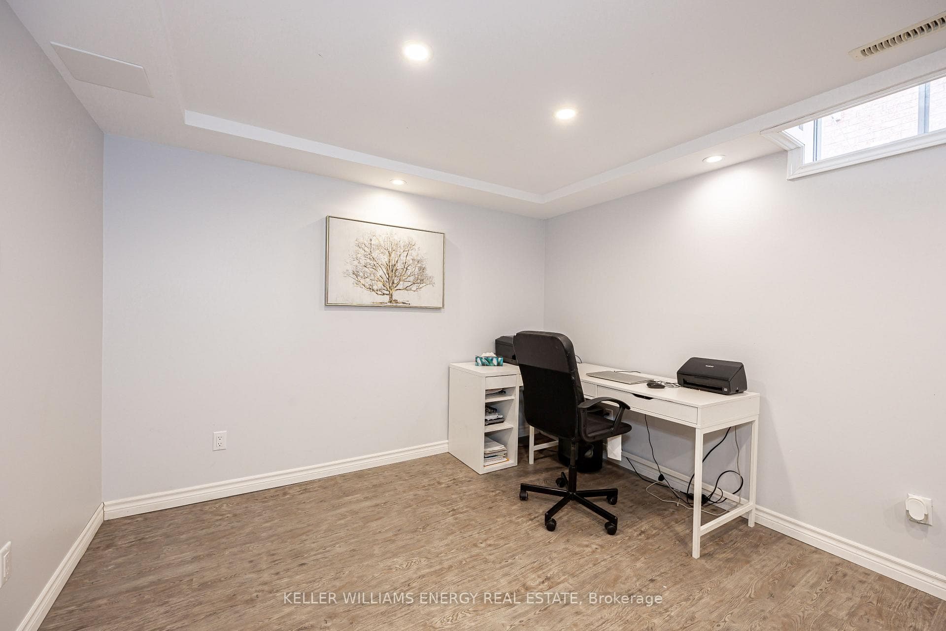 73 Ingleborough Drive photo 32