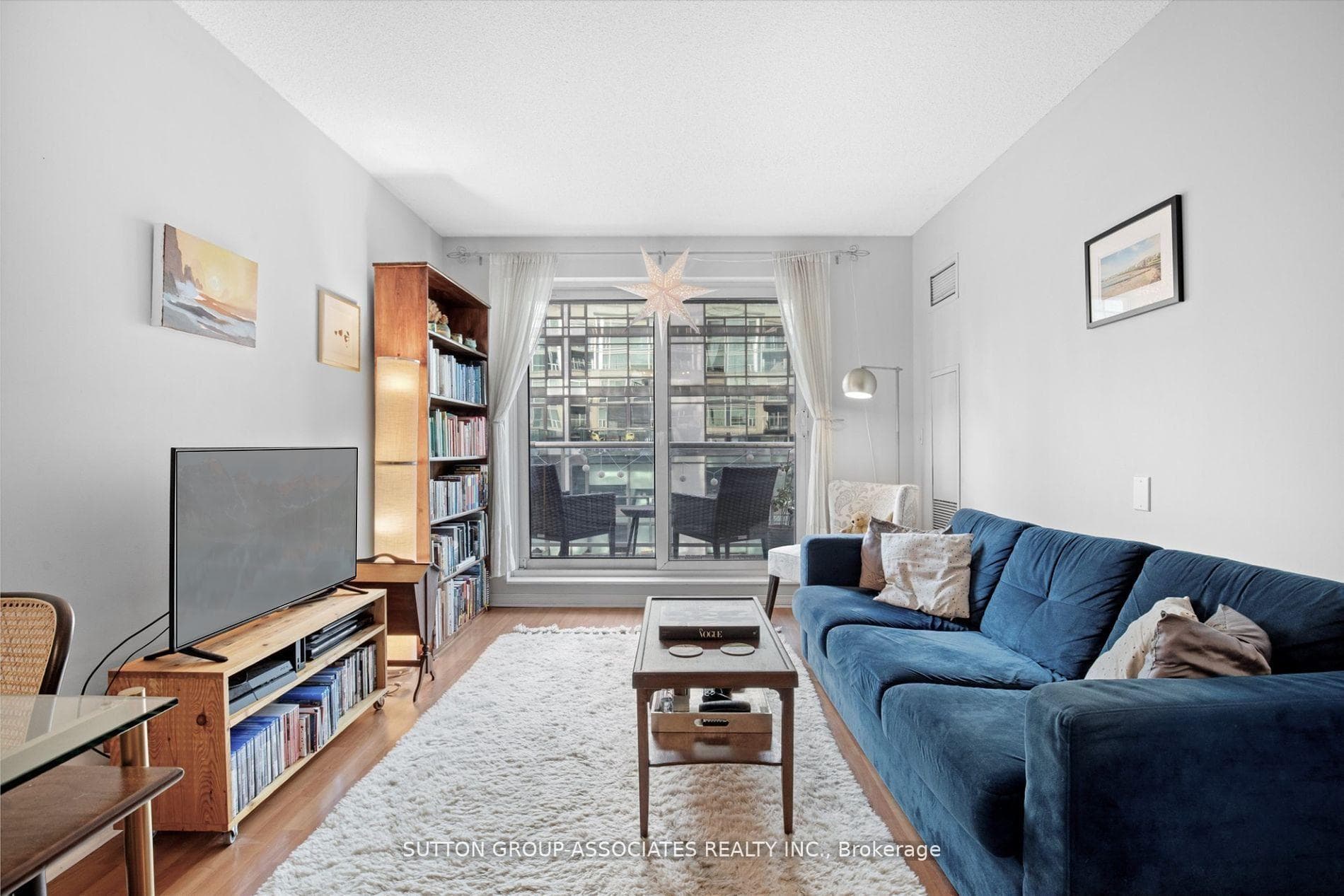 230 King Street Unit 1413 photo 15