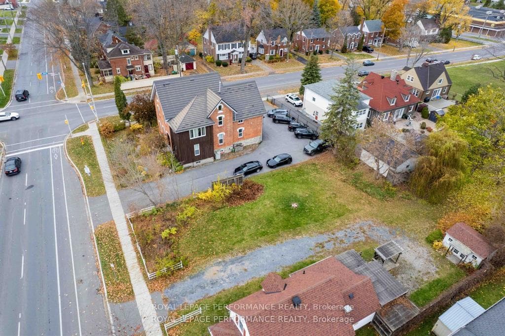 115 Fifth Street photo 45
