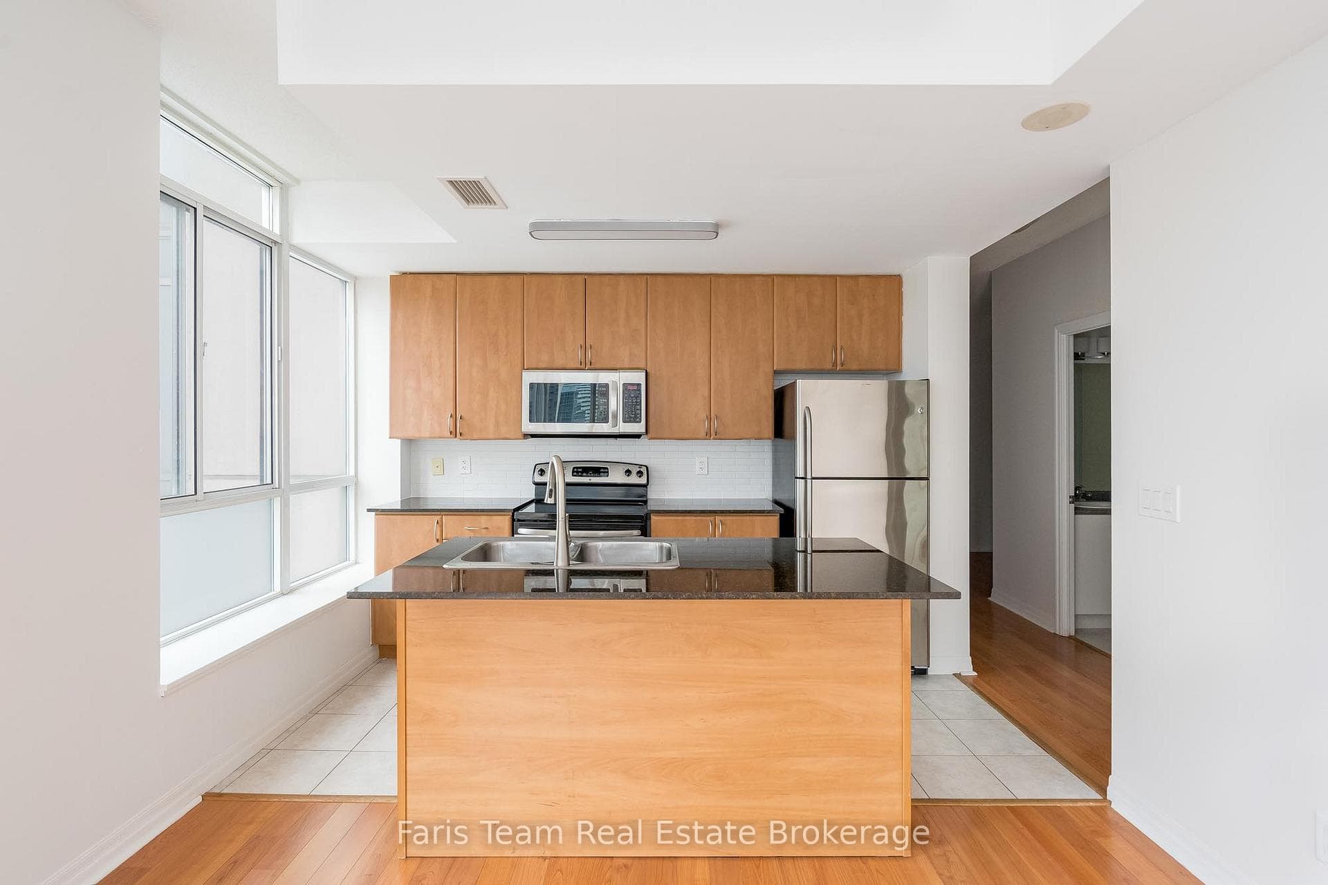 225 Webb Drive Unit 1702 photo 4