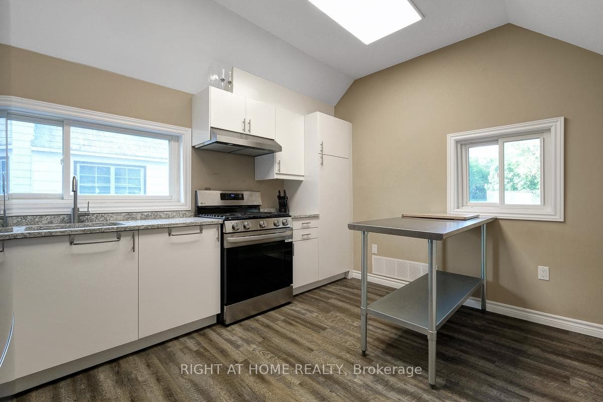 3698 Carp Road photo 13