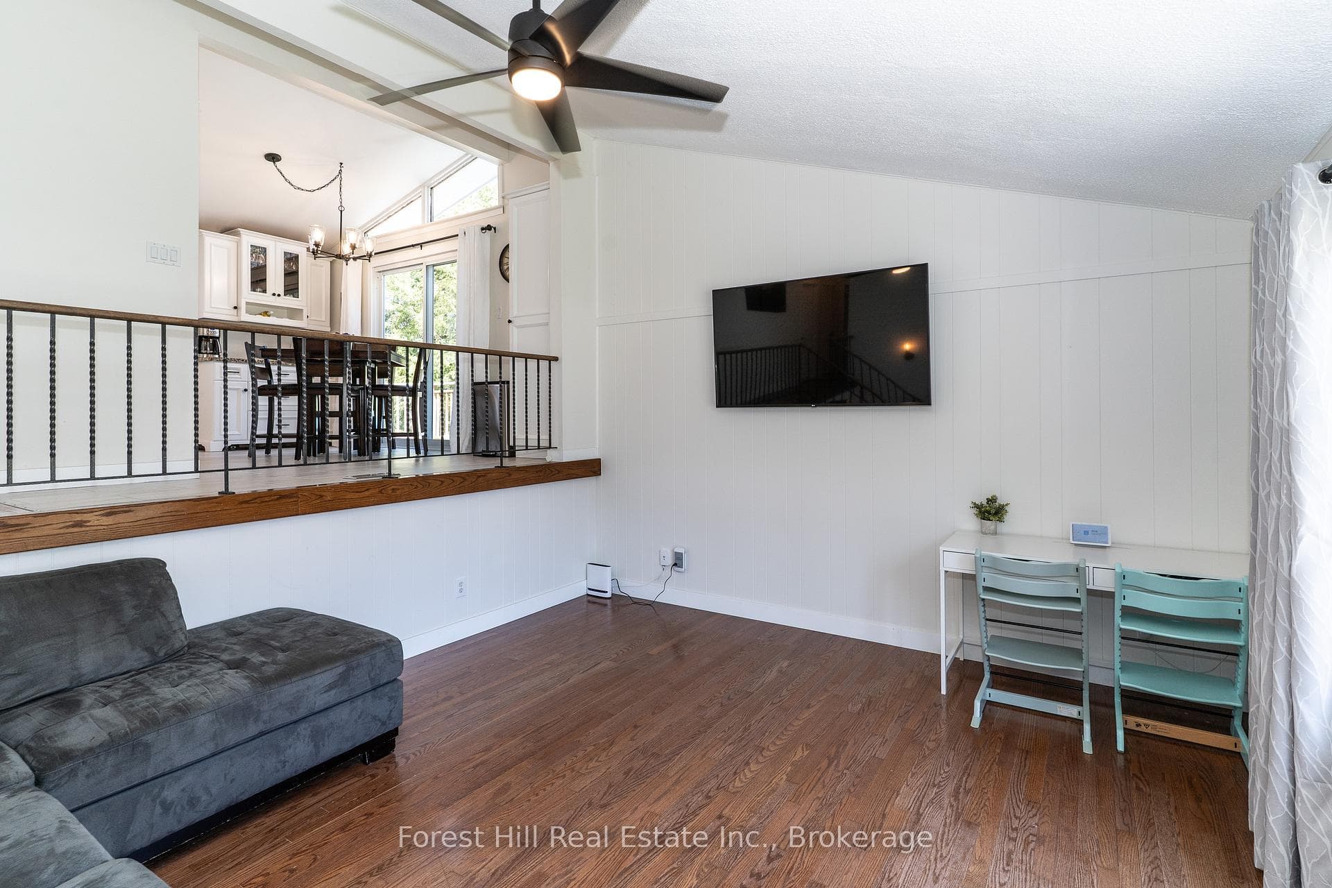 1022 Burgess Avenue photo 3