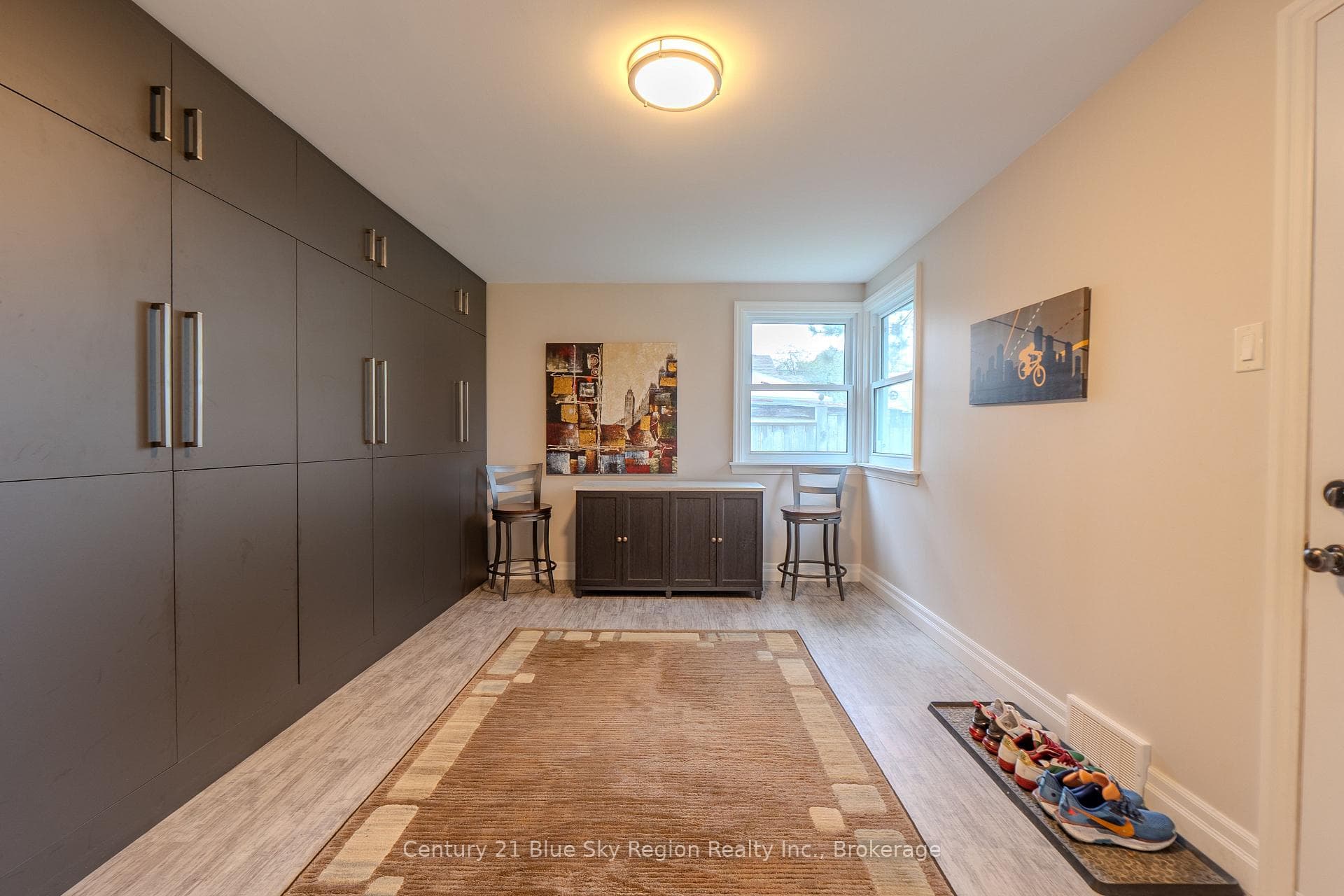 1052 COPELAND Street photo 21