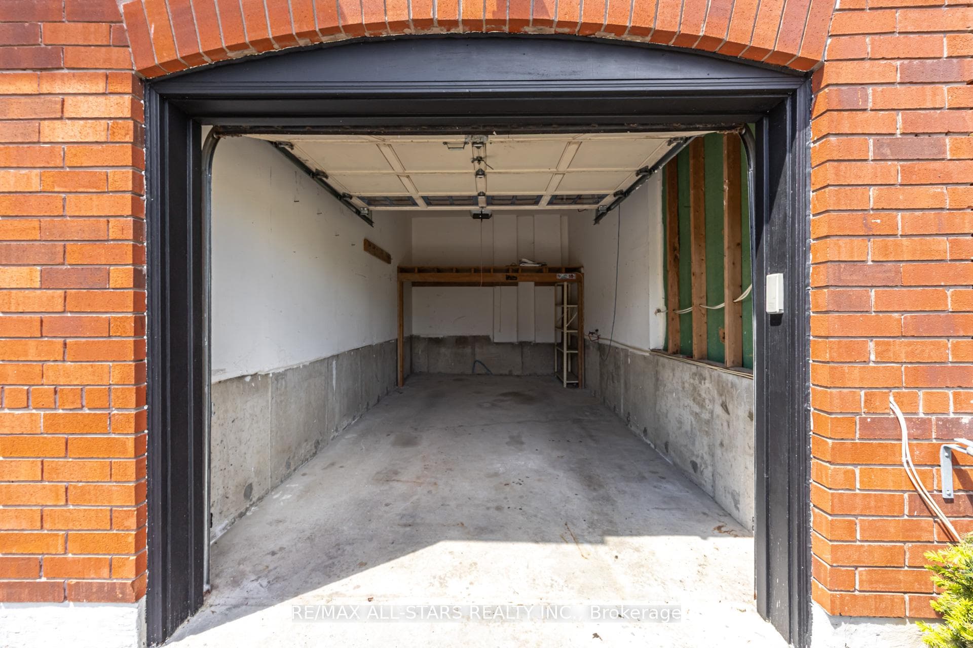 51 Playfair Road photo 40