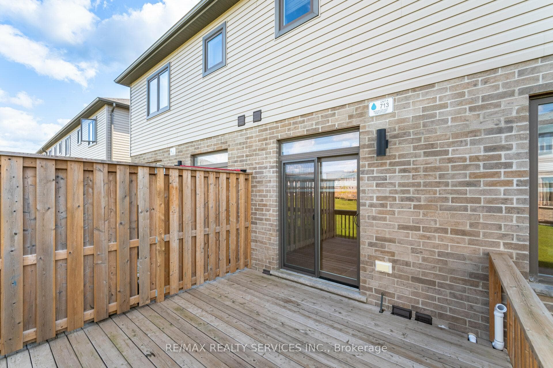 713 Chelton Road photo 31