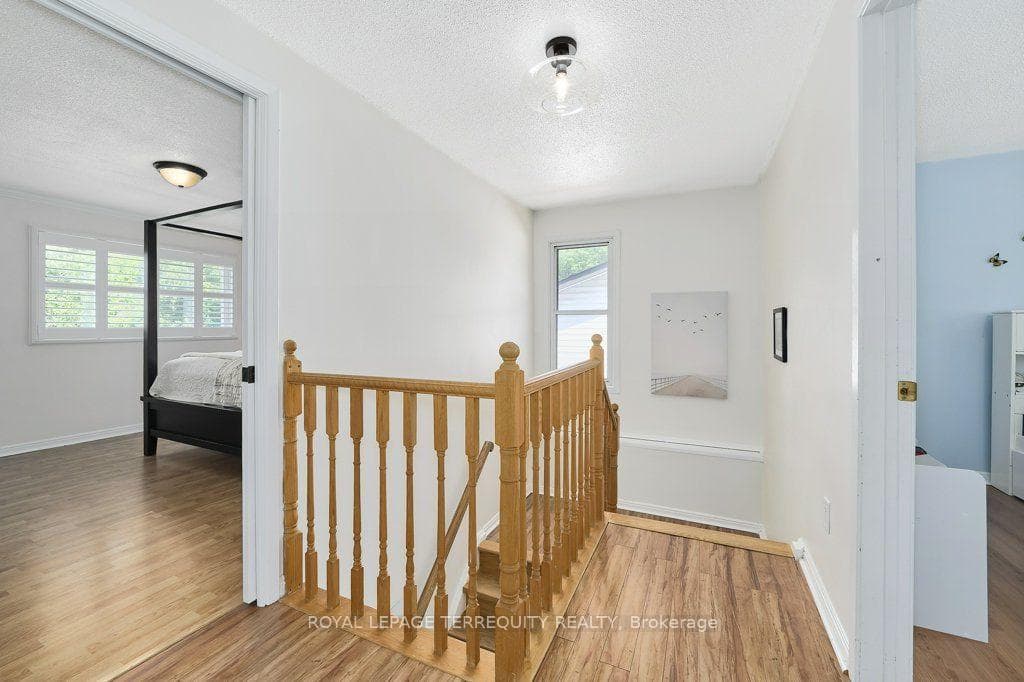 57 Renfield Crescent photo 20