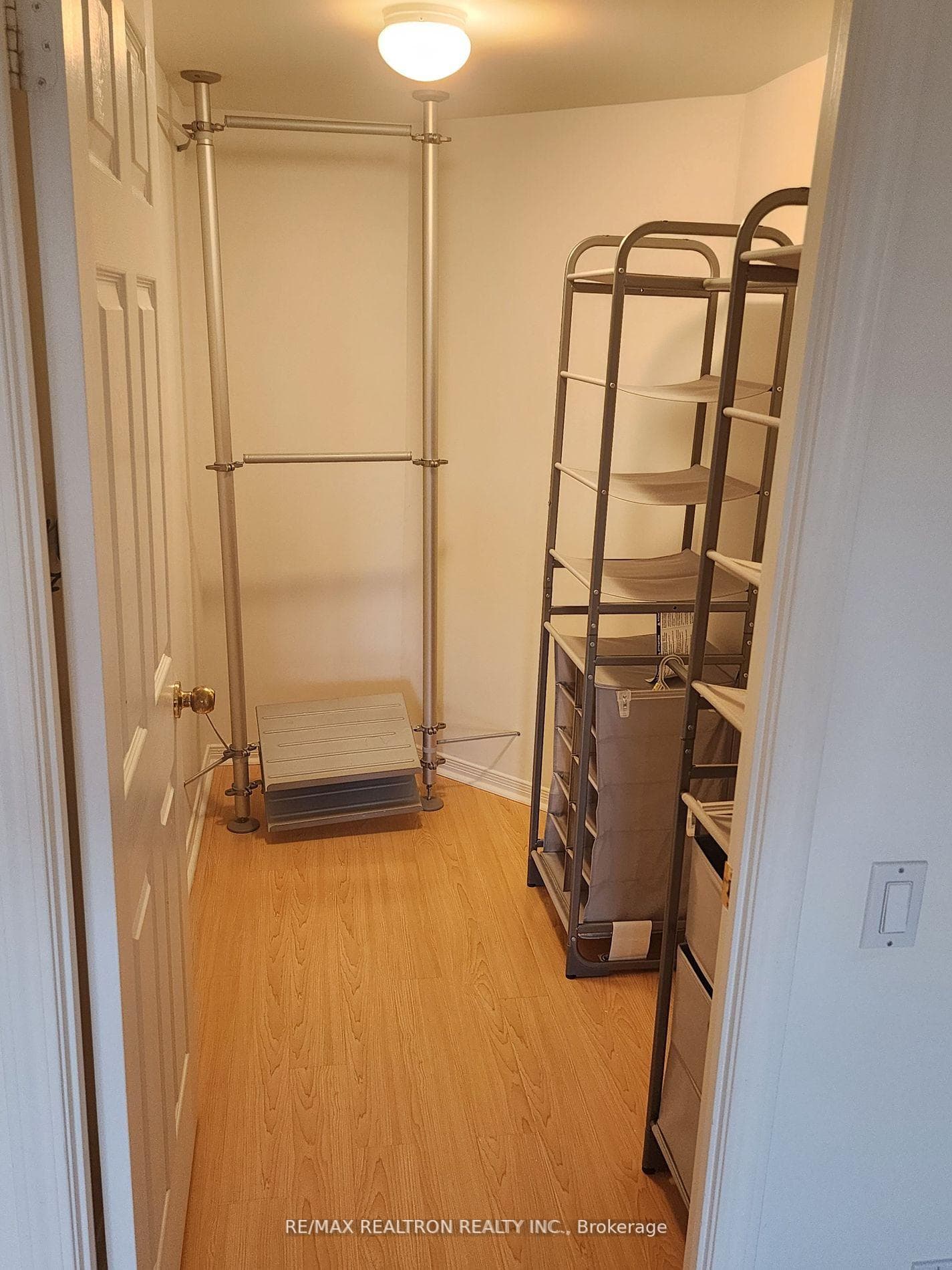 33 Empress Avenue Unit 1112 photo 6