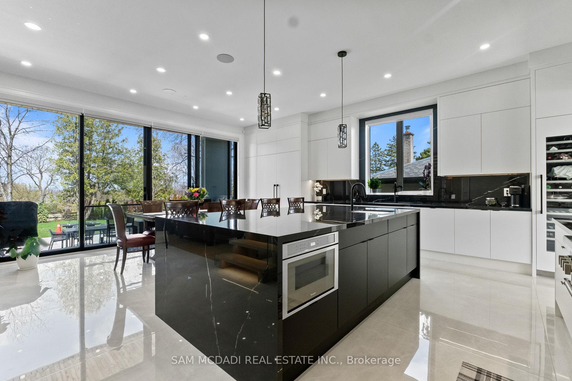 107 Vista Boulevard photo 11