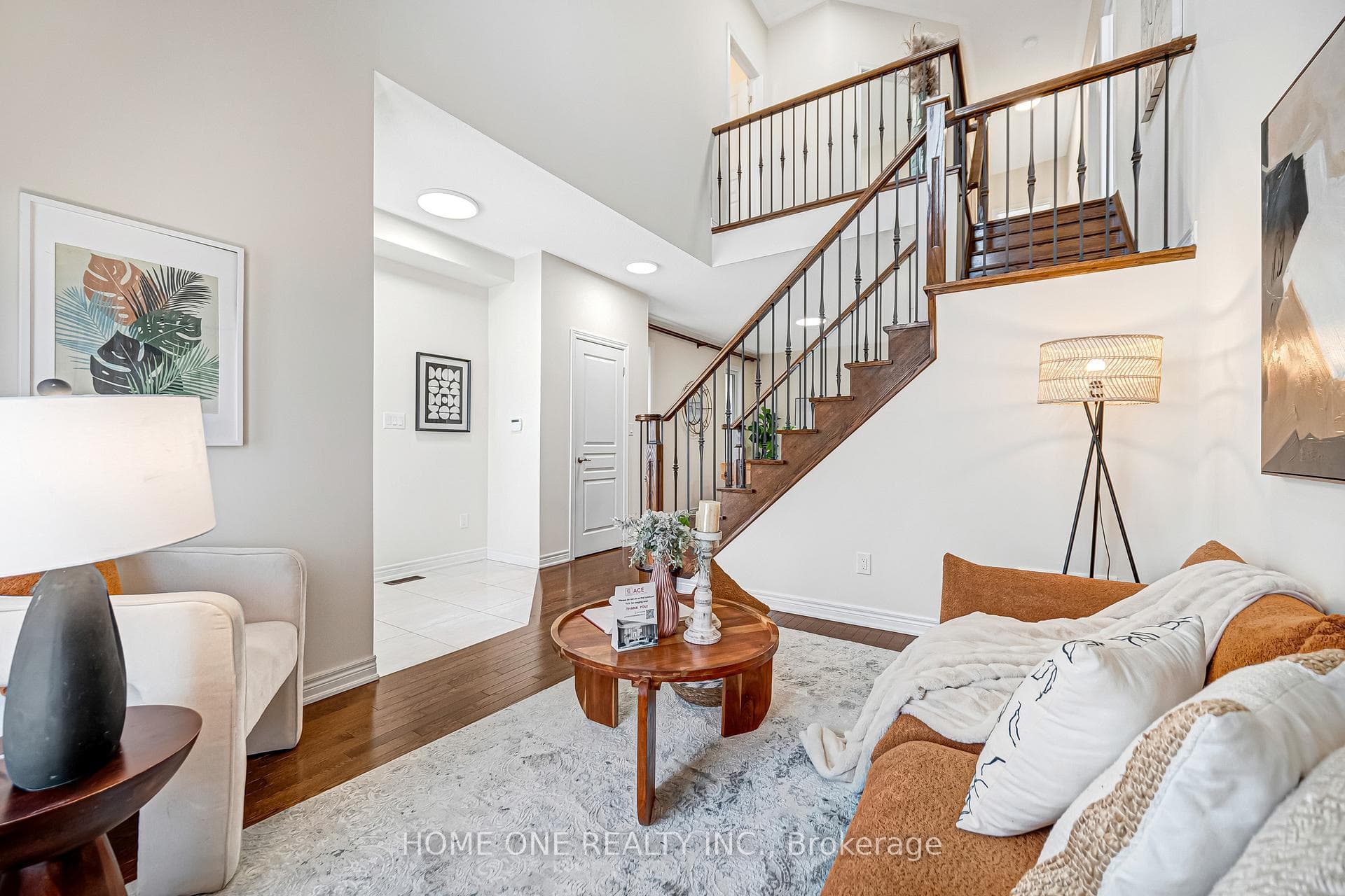 97 Holst Avenue photo 9