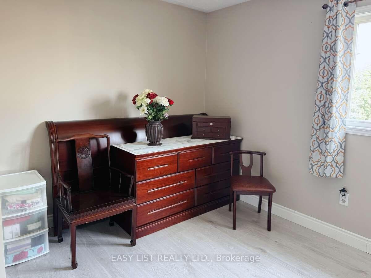 35 Ridwell Street photo 10