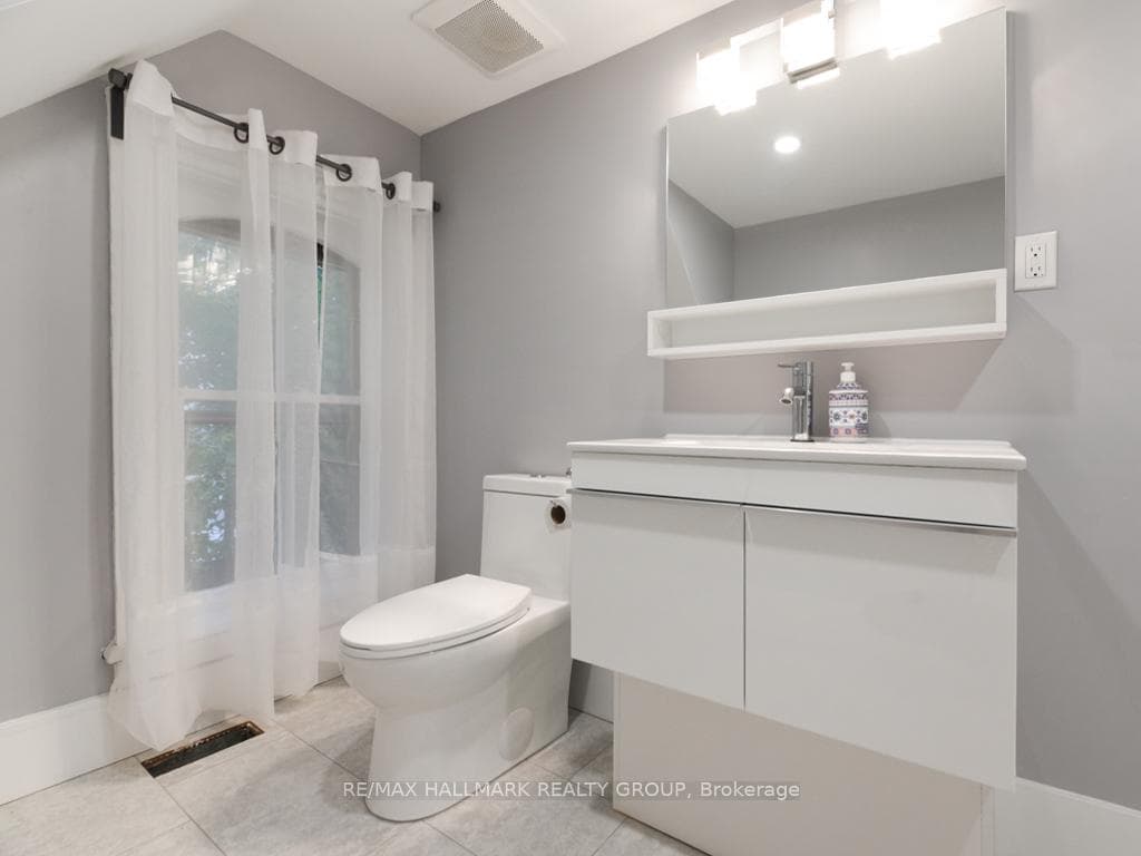 419 BESSERER Street photo 12