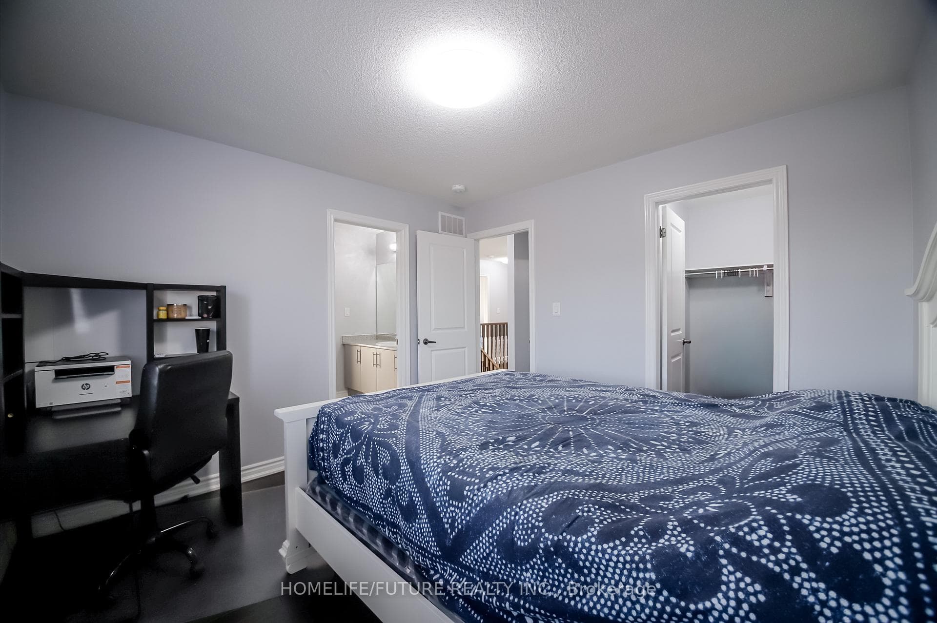 140 Ronald Hooper Avenue photo 26