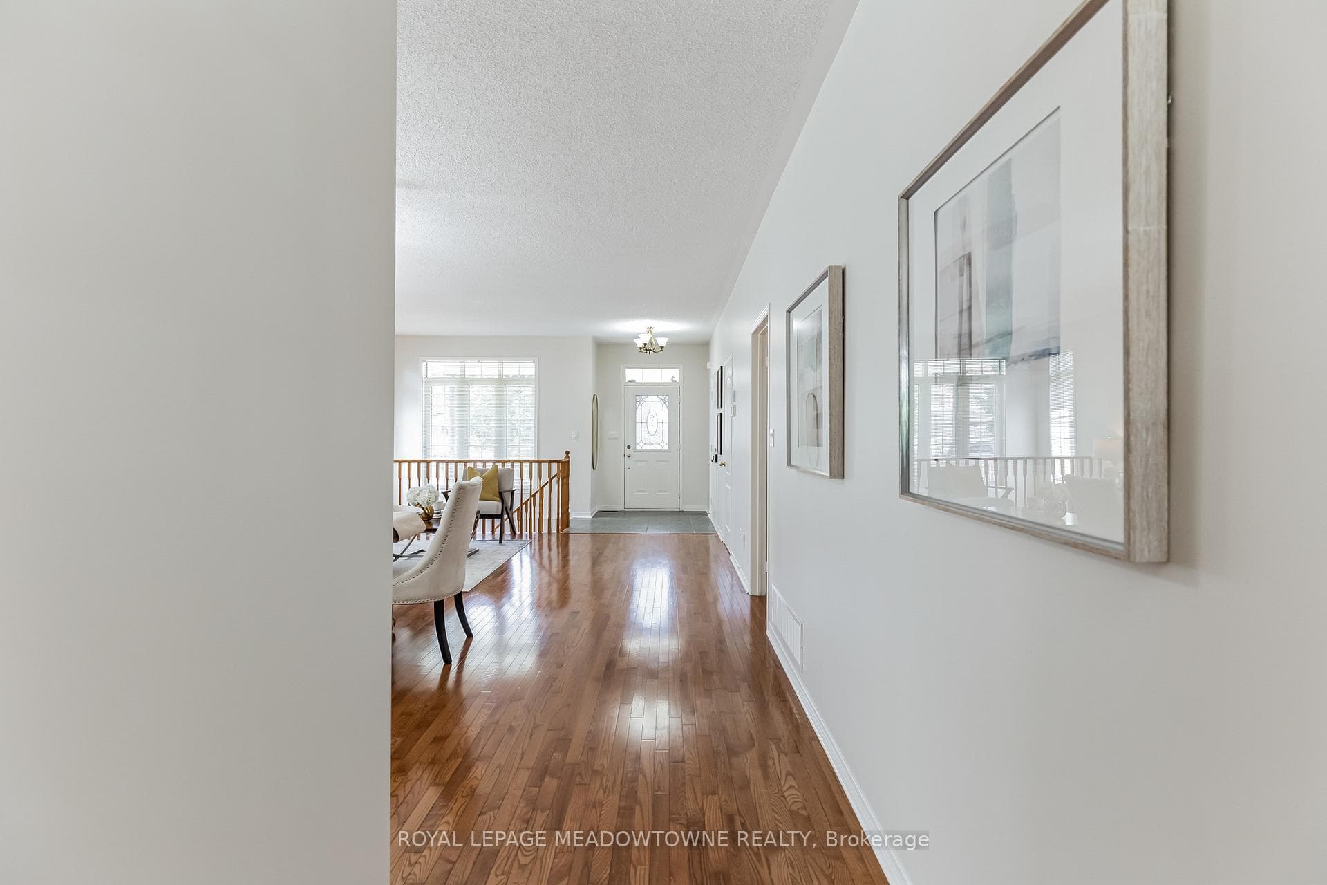 643 Faywood Crescent photo 14