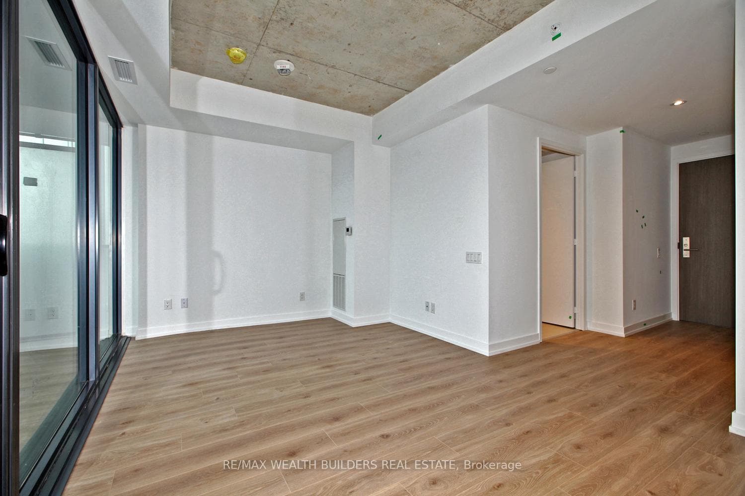 161 Roehampton Avenue Unit 2004 photo 6