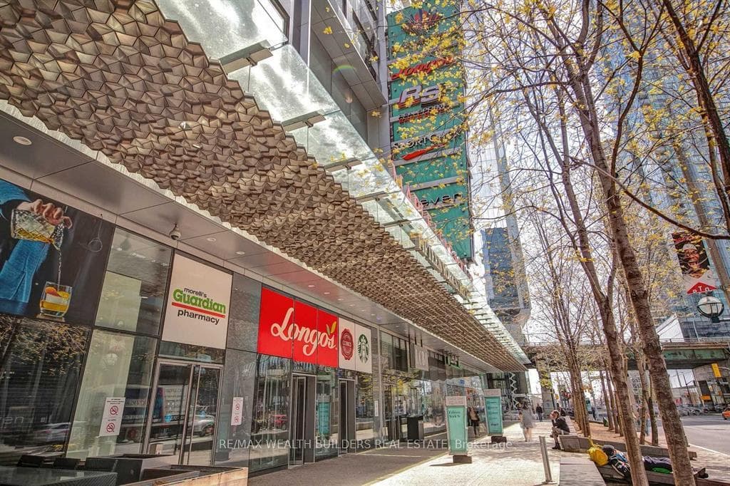 55 Bremner Boulevard Unit 2508 photo 18