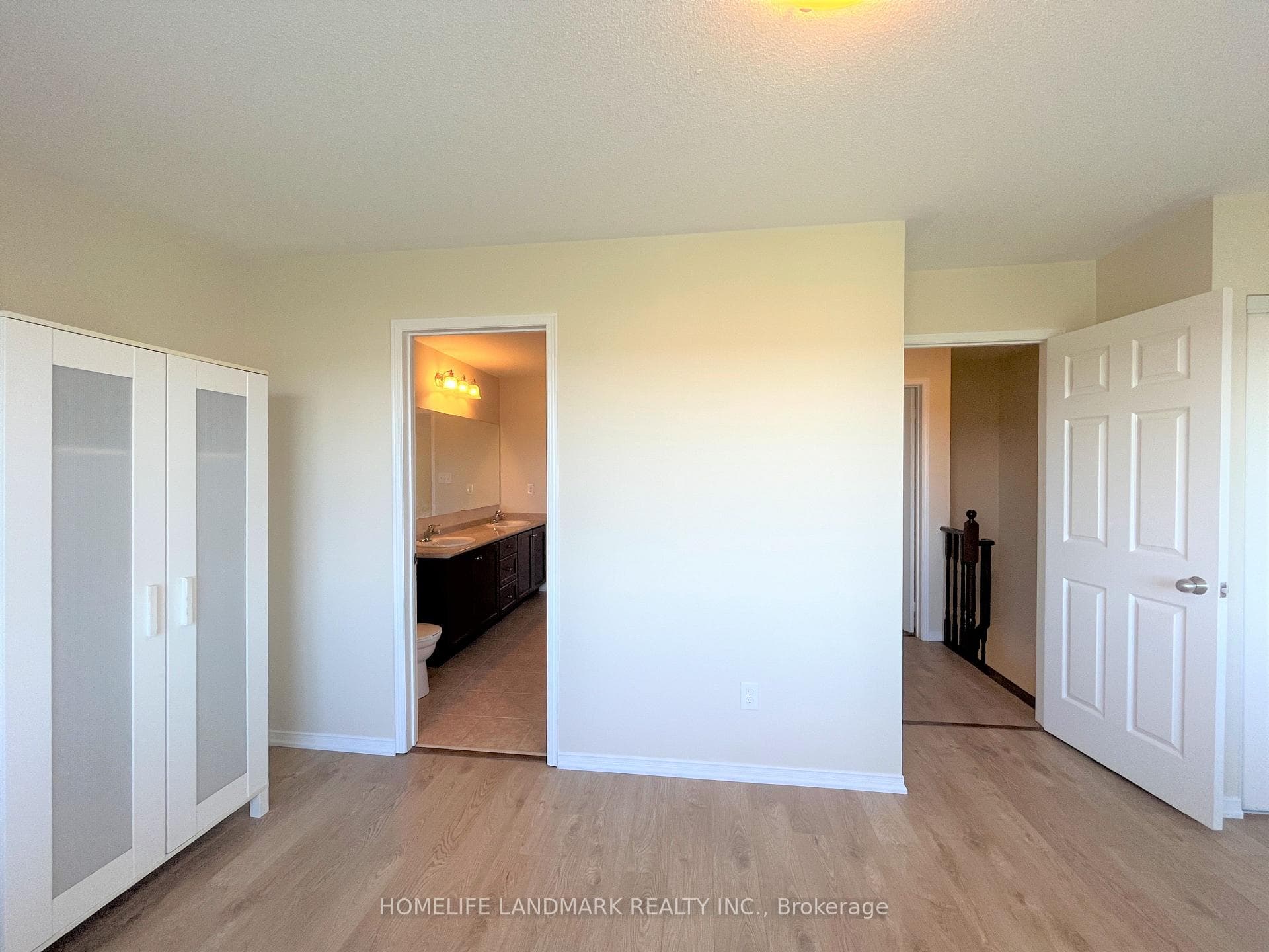 79 John Bell Crescent photo 21