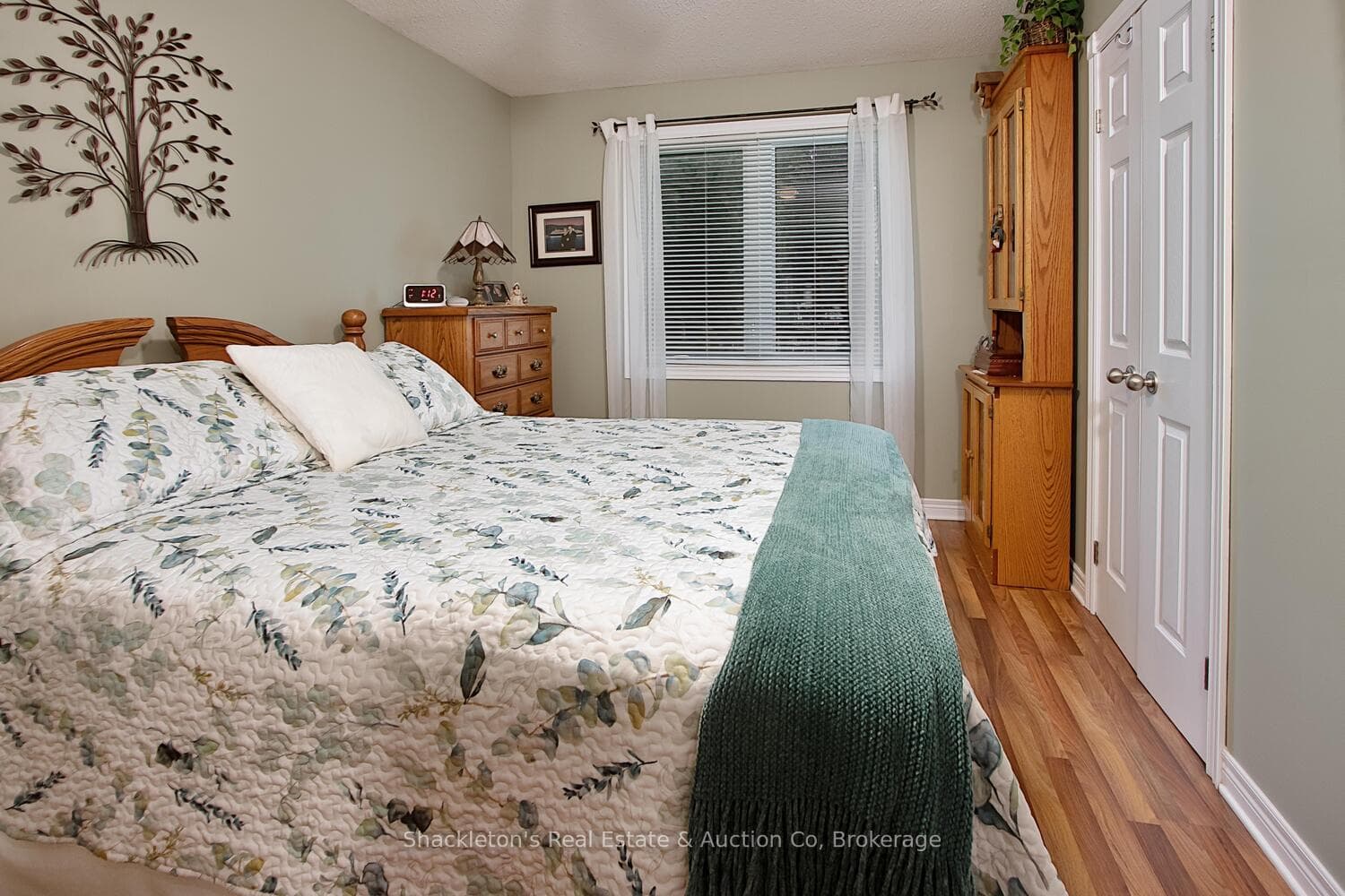 170 St John Street photo 14