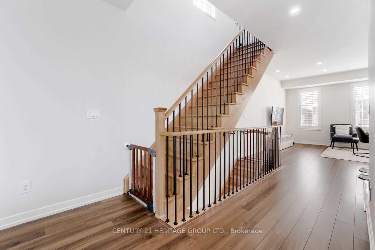 239 Harding Park photo 15