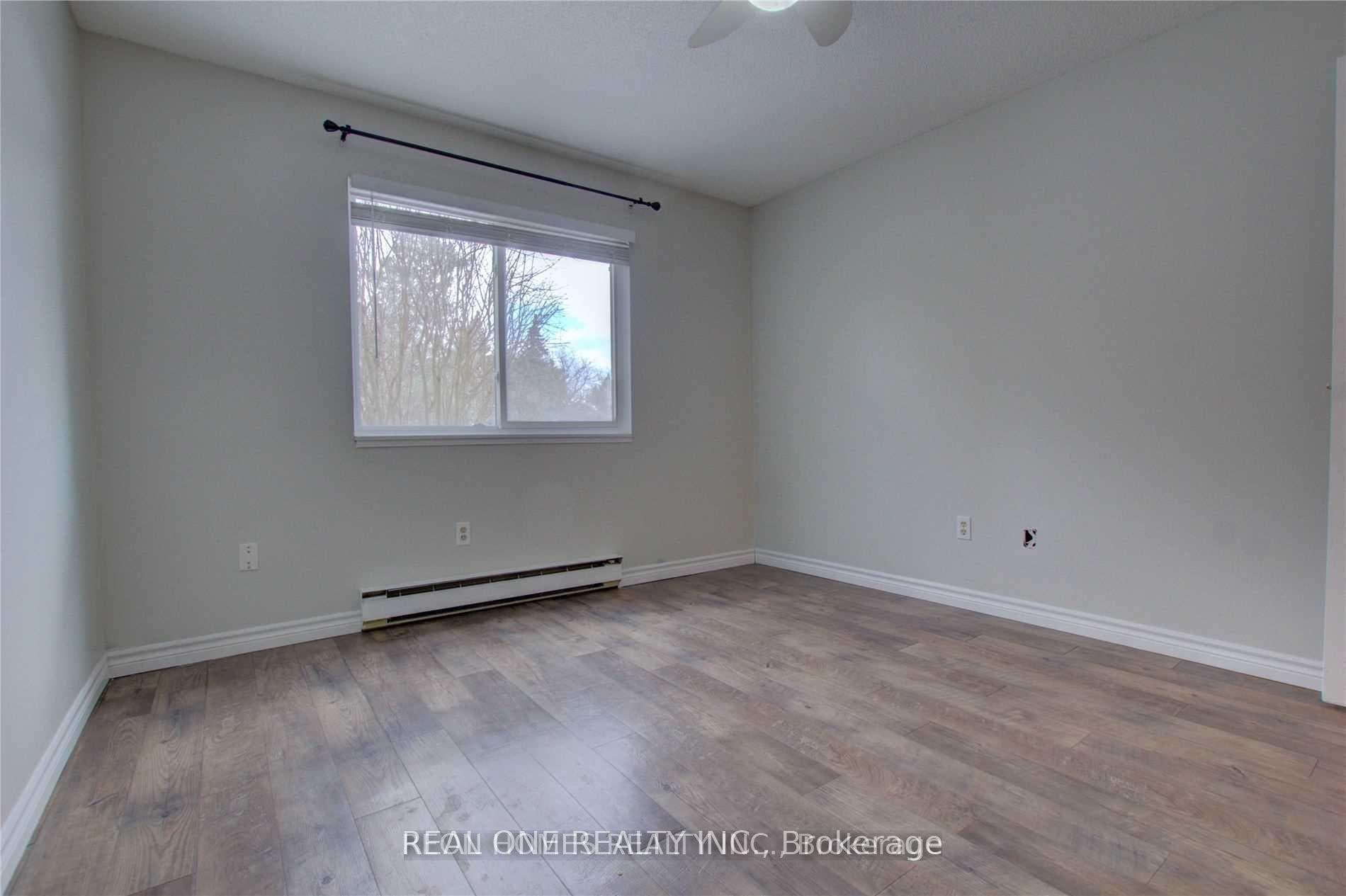 1450 Glen Abbey Gate Unit 1113 photo 17