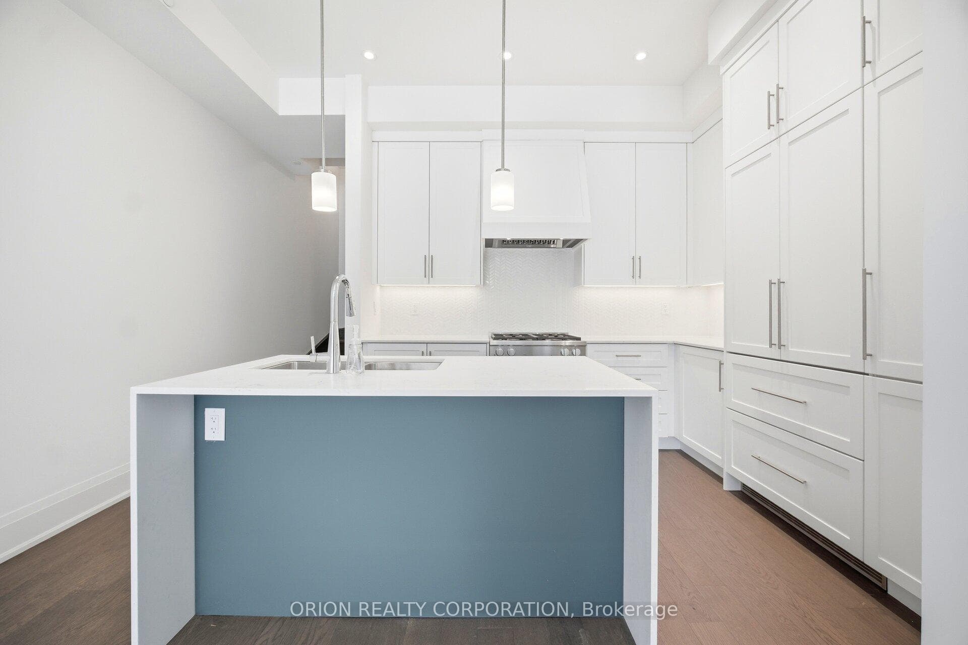 95 Brookfield Road Unit 6 photo 13