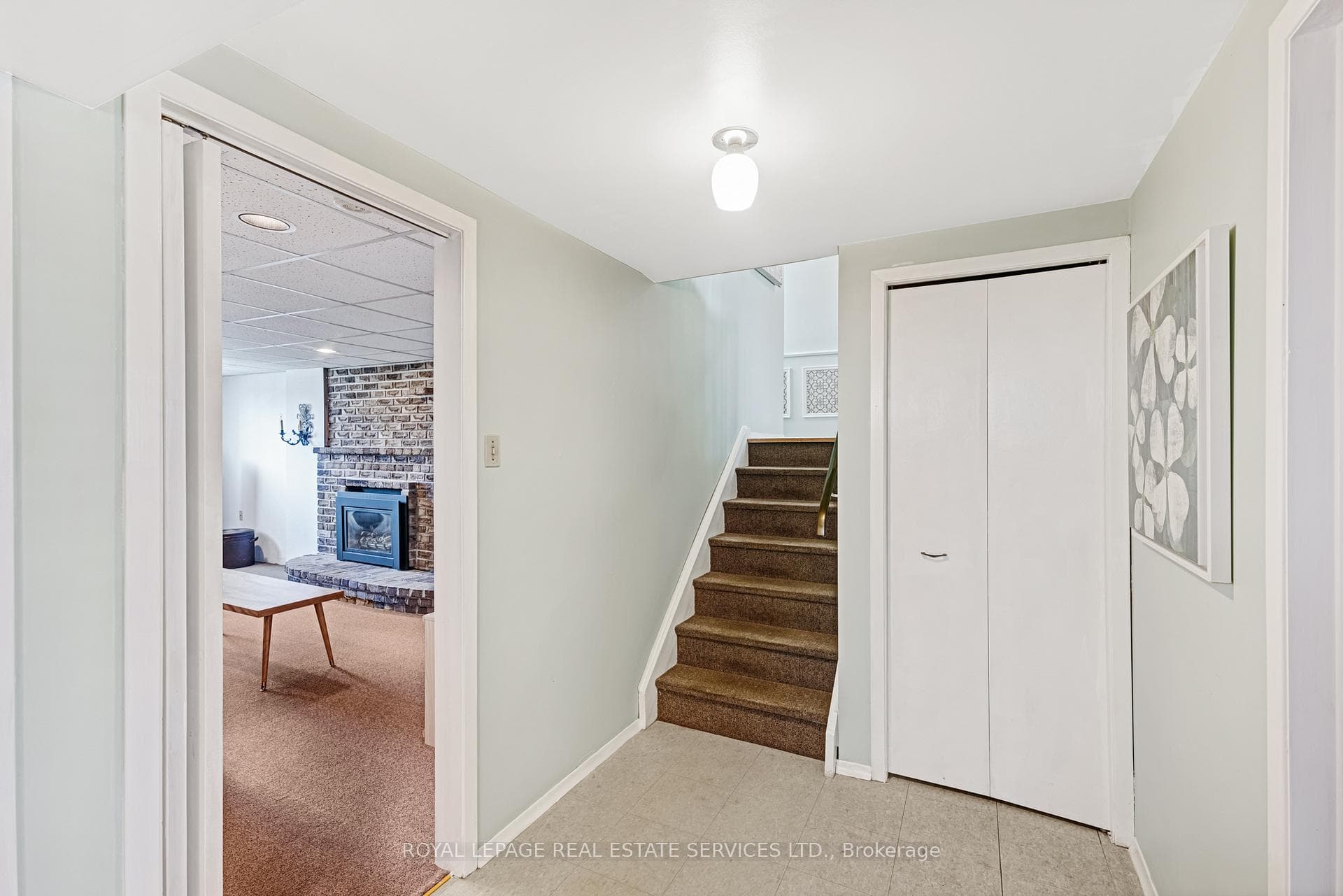 612 Laural Drive photo 29