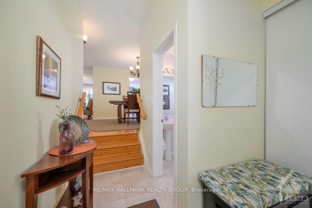 510 WOODCHASE Street photo 3