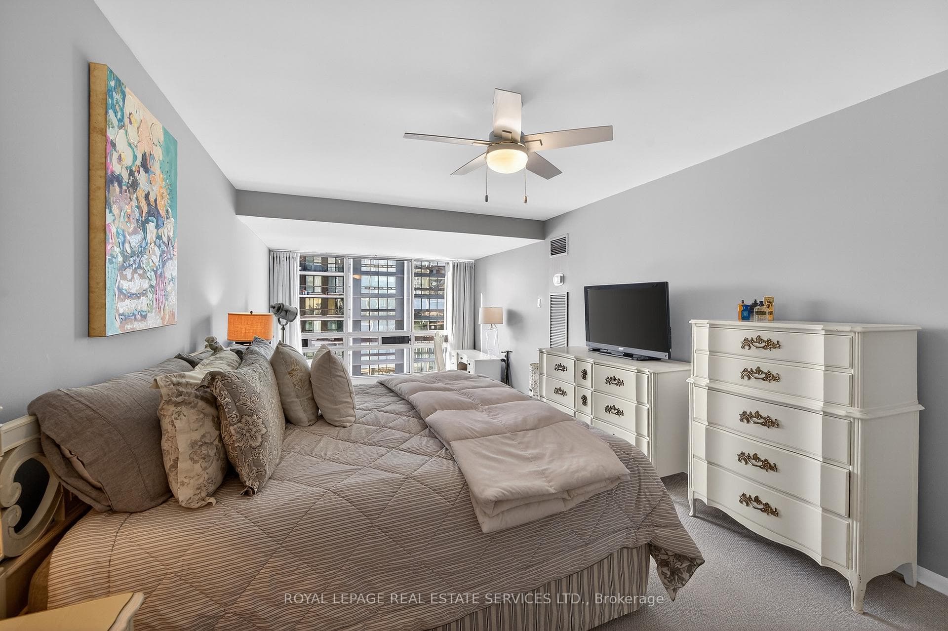 2175 Marine Drive Unit 903 photo 25