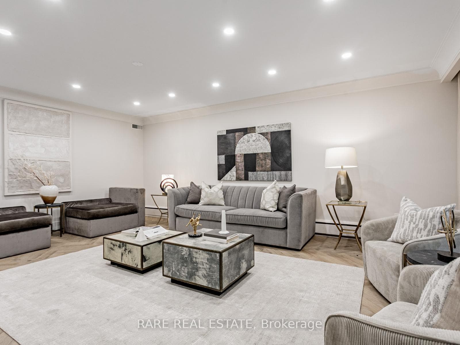262 Haddington Avenue photo 4