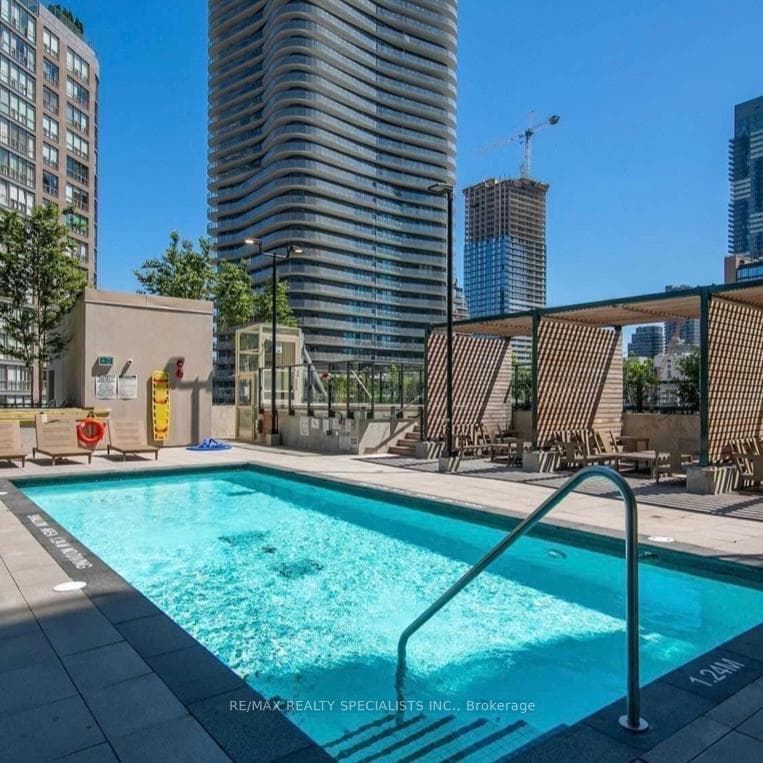 955 Bay Street Unit 2809 photo 6