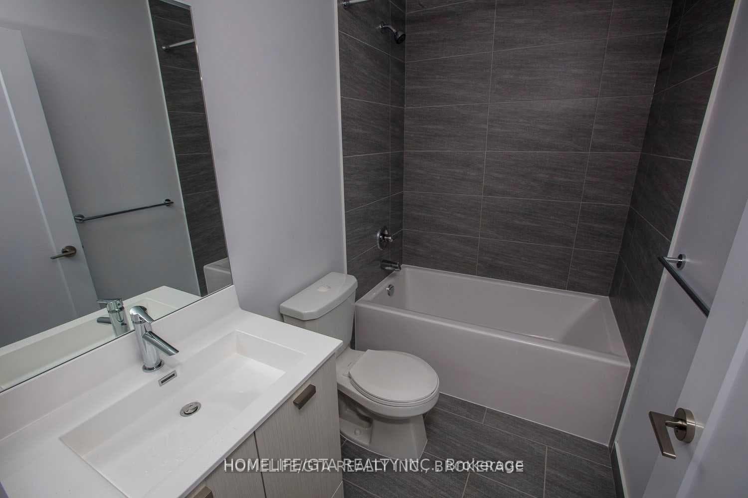 275 Village Green Square Unit 3417 photo 9