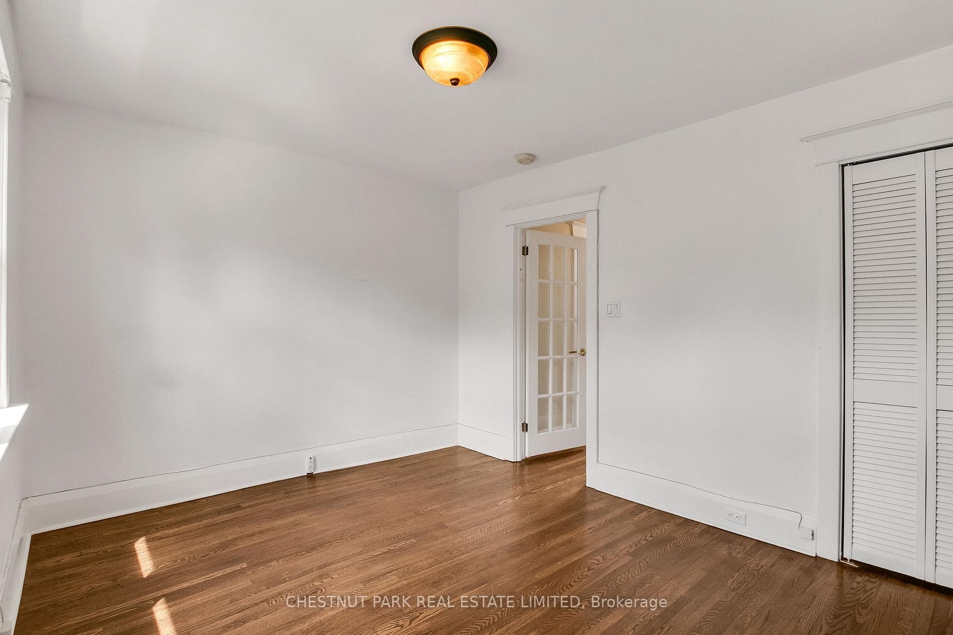 484 Merton Street photo 30