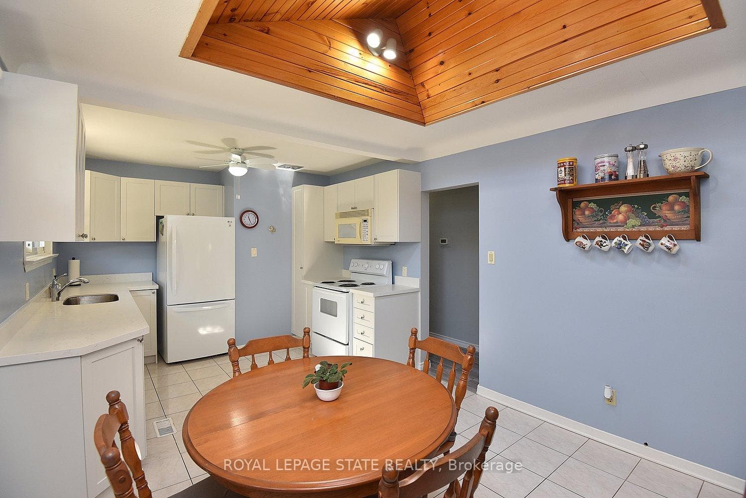 10 Alderney Avenue photo 18