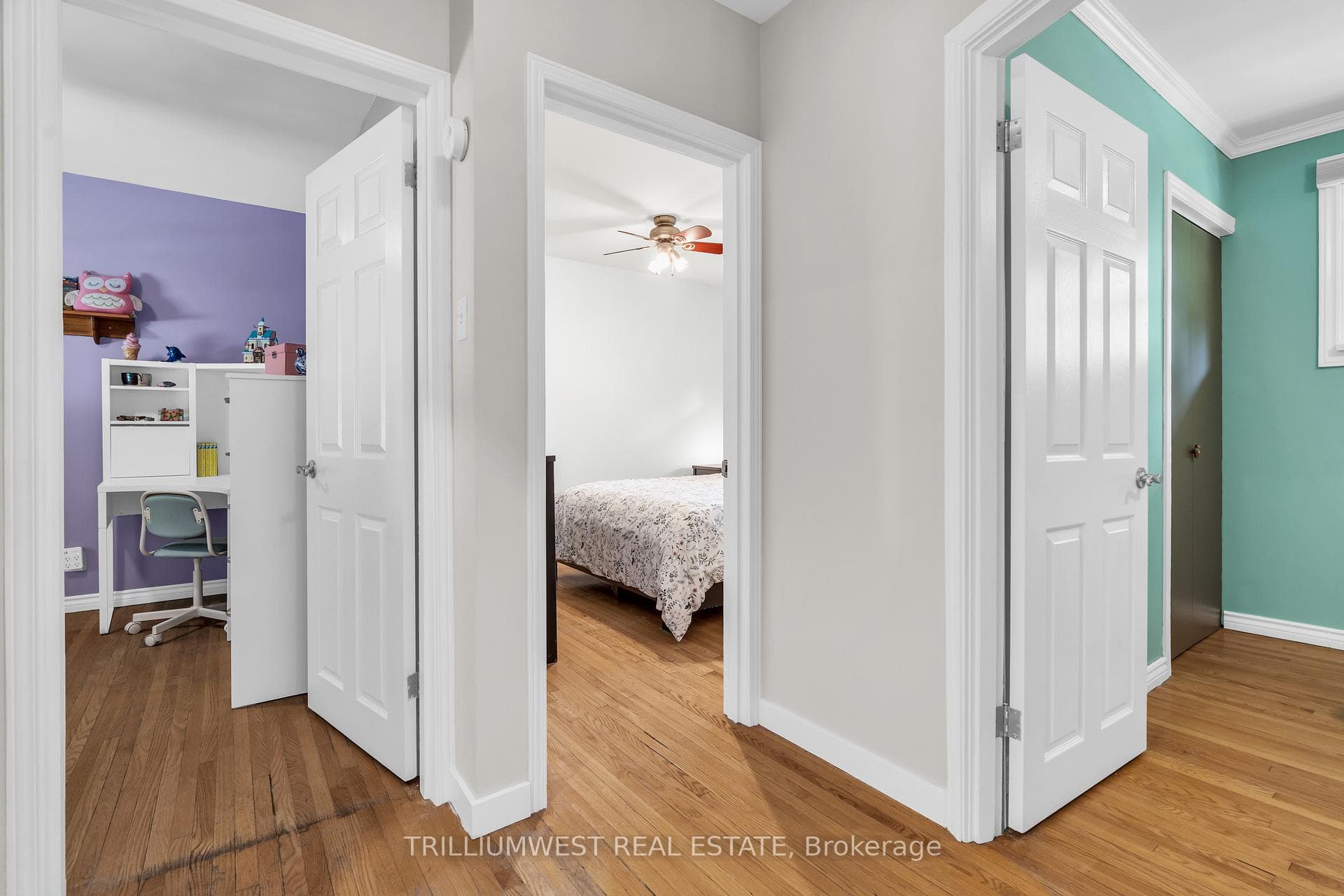 565 Moore Street photo 14