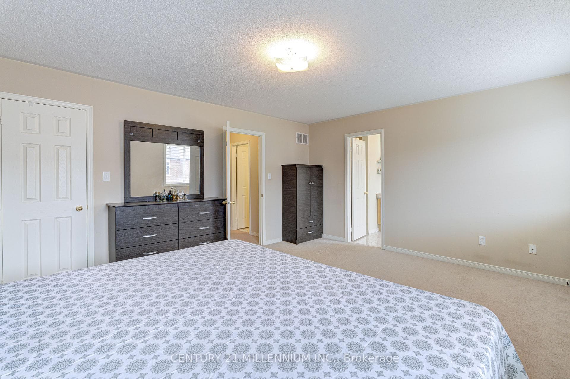 13 Coolwater Drive photo 26