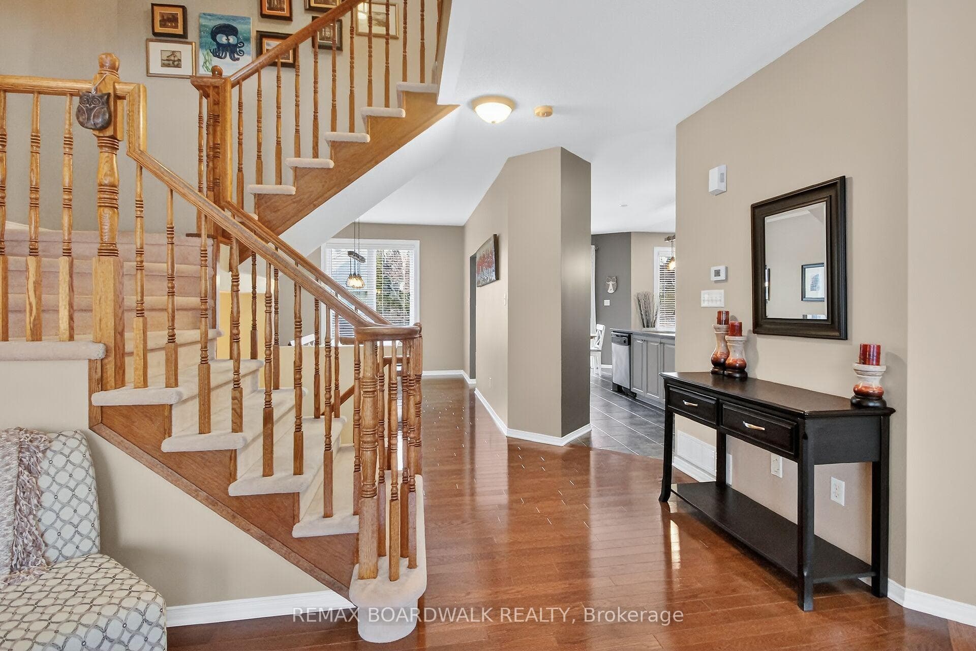 309 Chestermere Crescent photo 7