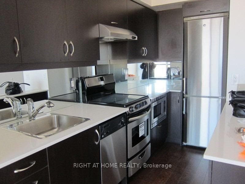 320 Richmond Street Unit 1102 photo 1