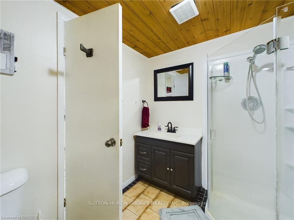 495 RIDGE Street photo 25
