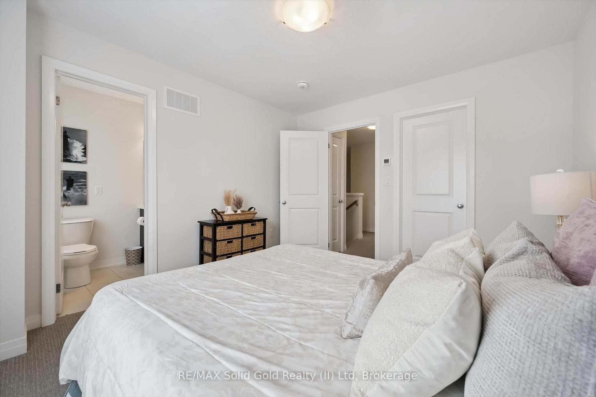 155 Equestrian Way photo 33