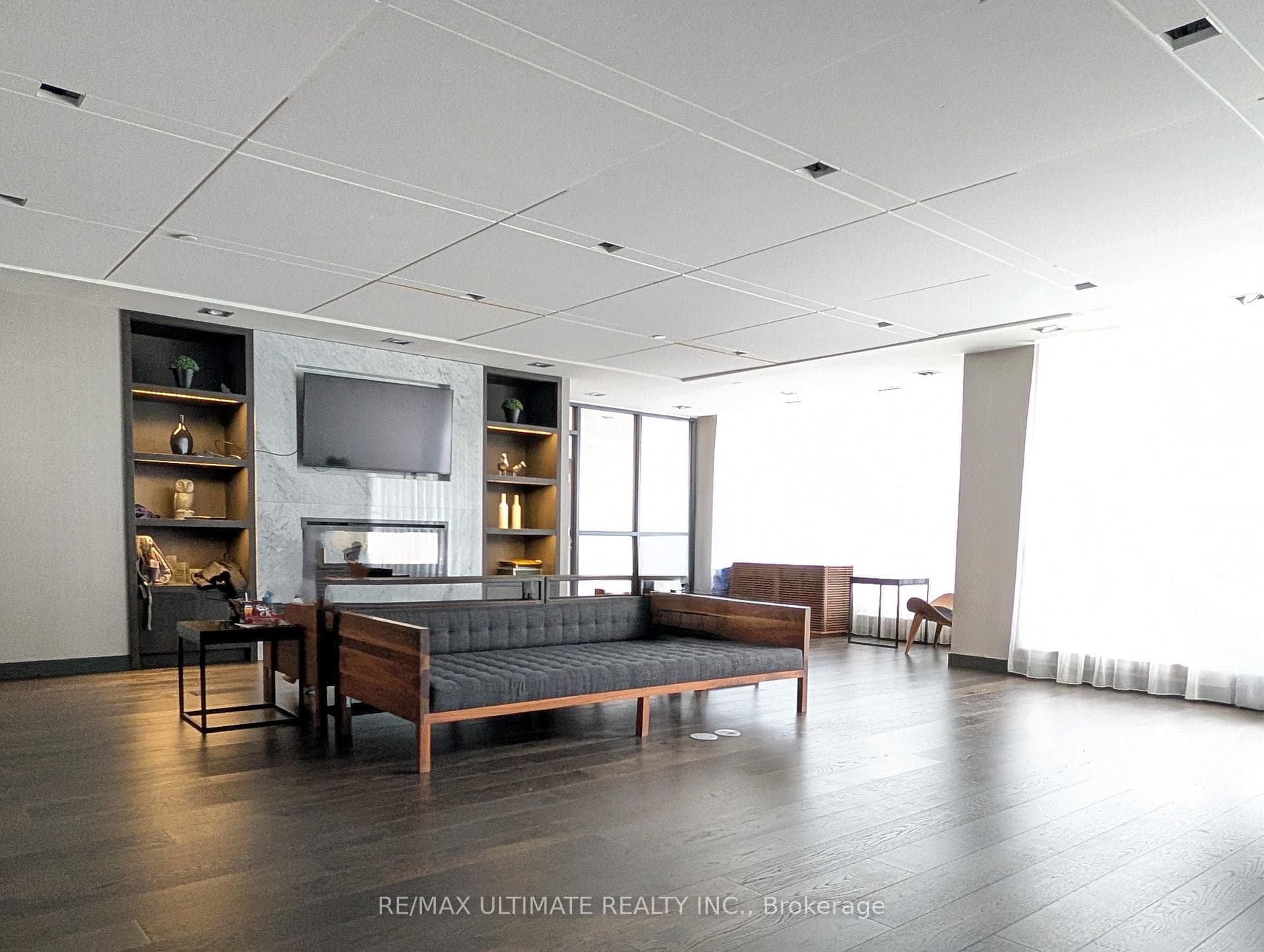 210 Simcoe Street Unit 611 photo 43