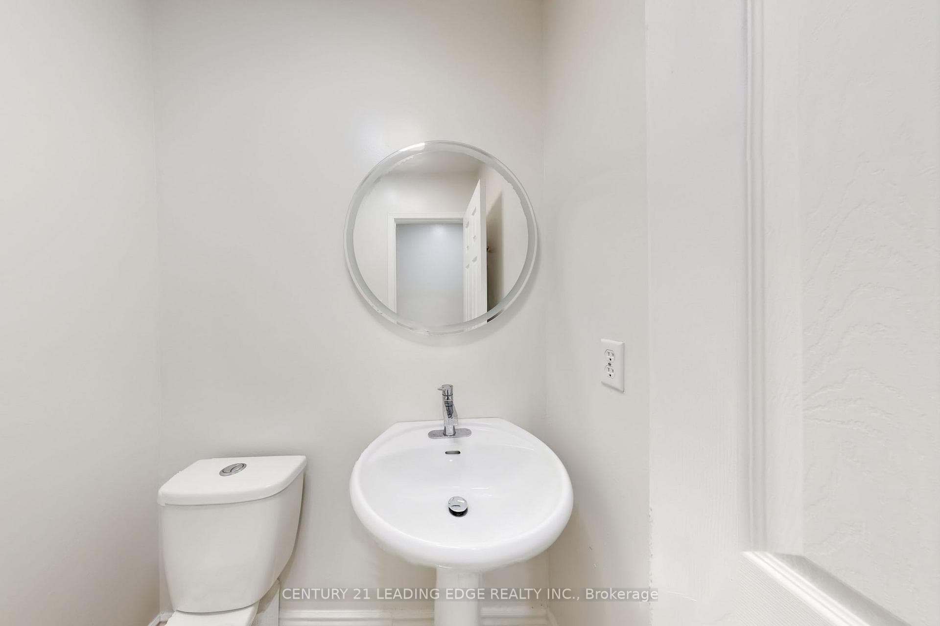 47 Stella Drive photo 15