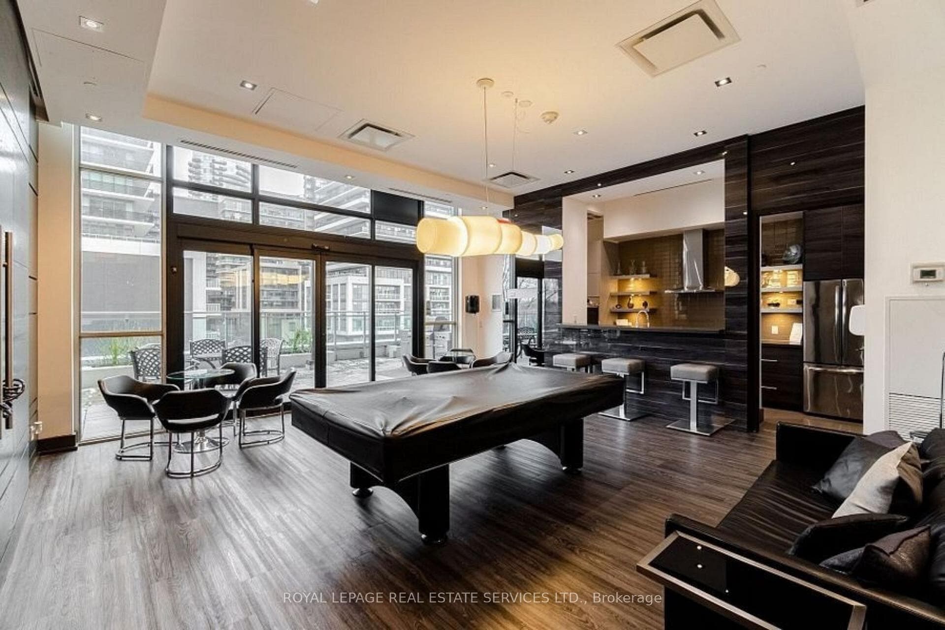 33 Shore Breeze Drive Unit 1307 photo 27