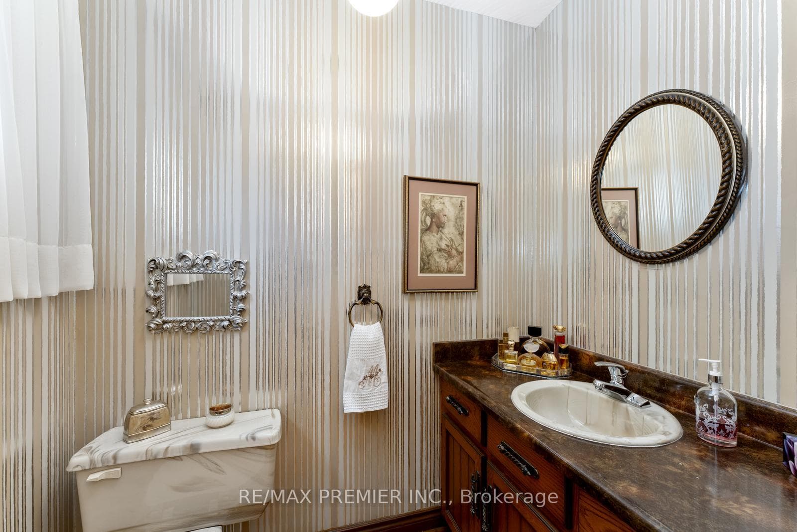 80 Aviemore Drive photo 16