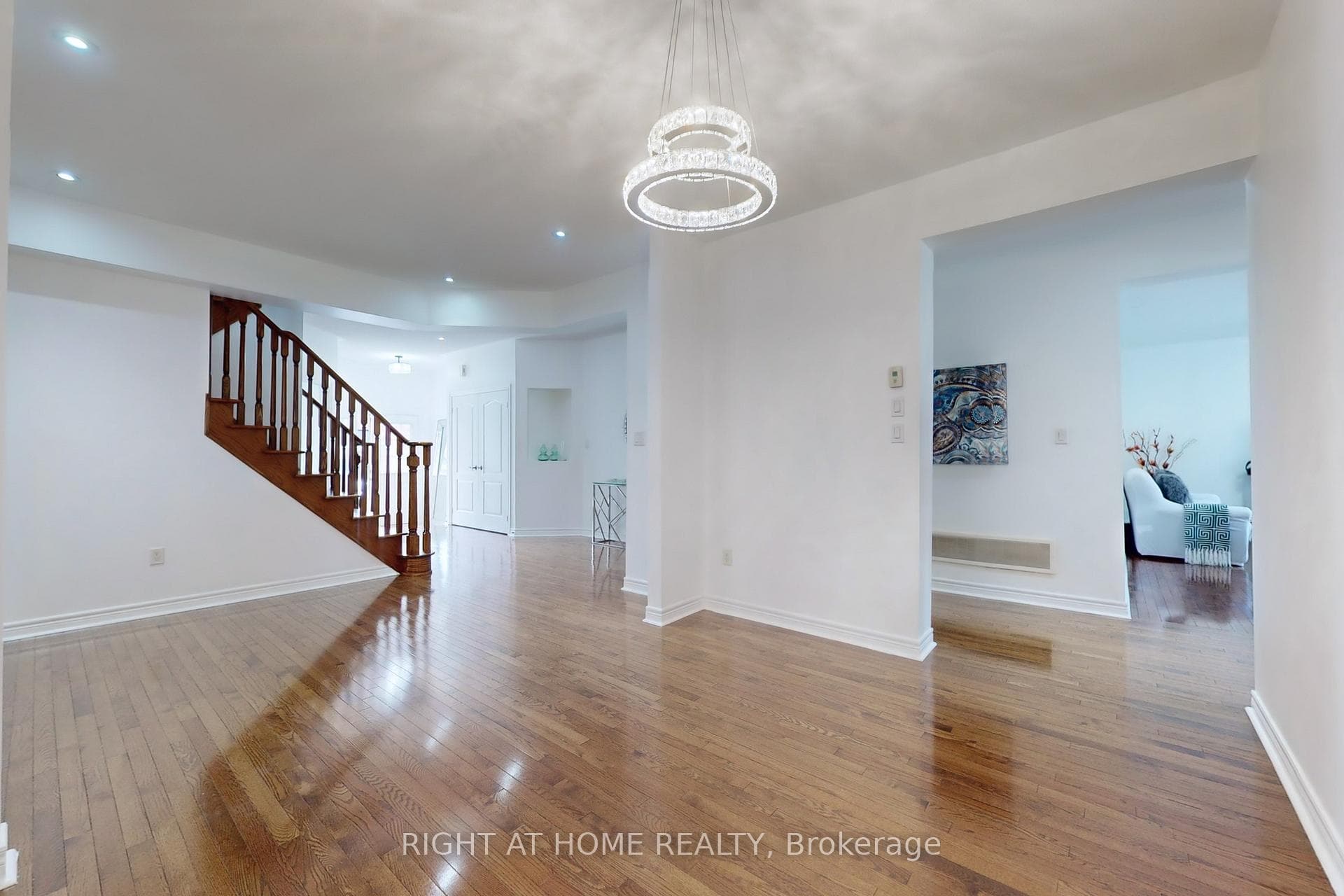 6 Mccarrick Street photo 5